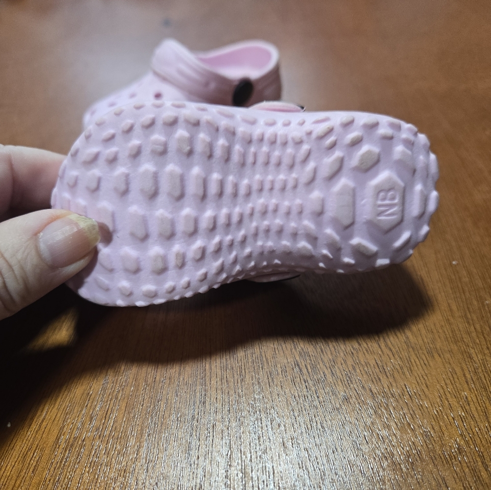 New born crock type shoes - Picture 5 of 6